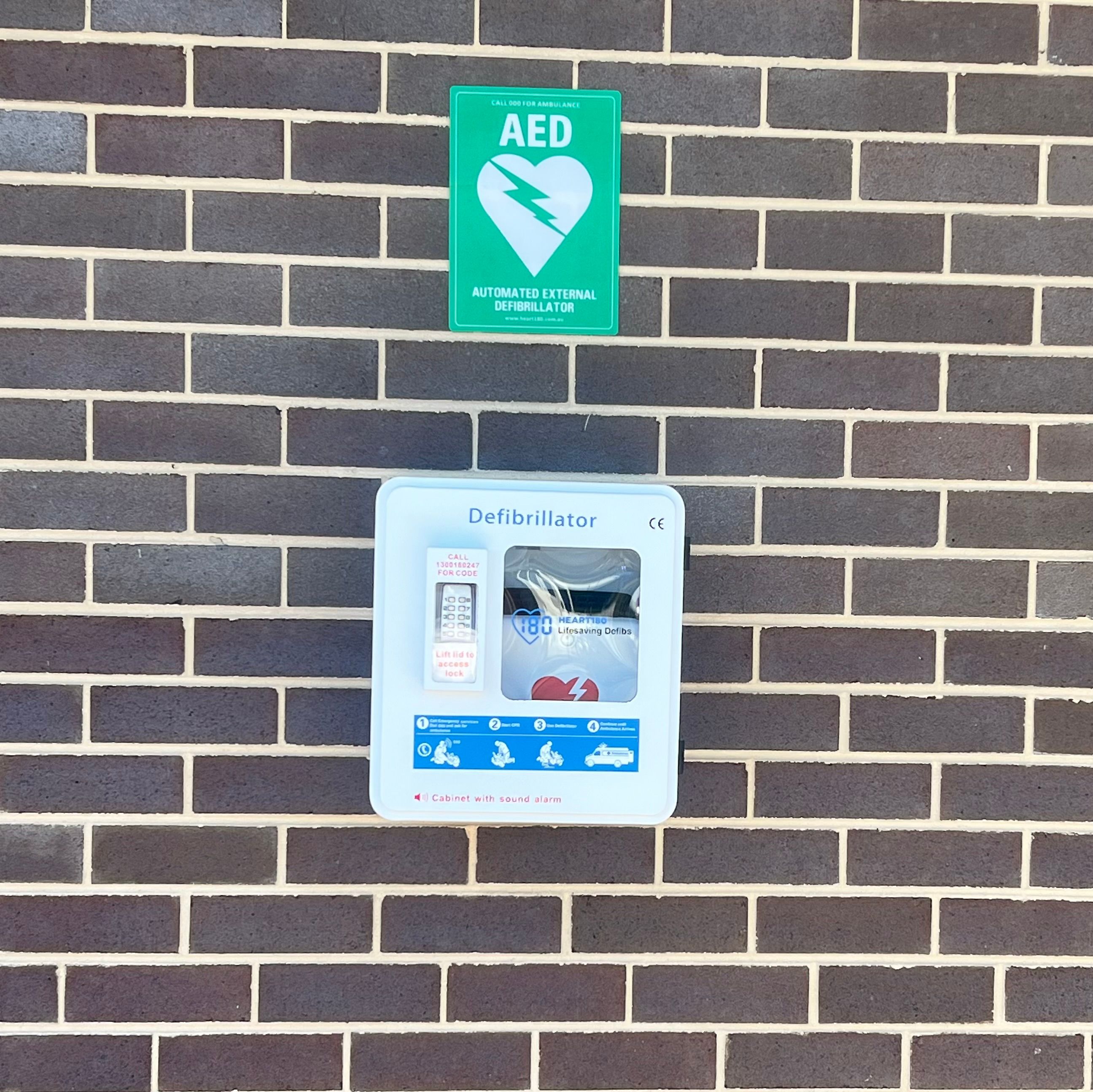 Defibrillator in Port Kembla