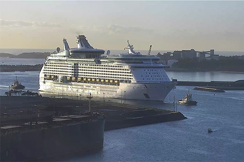 Explorer of the Seas cruises into Port Kembla