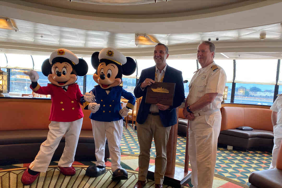 Disney Wonder arrives down under