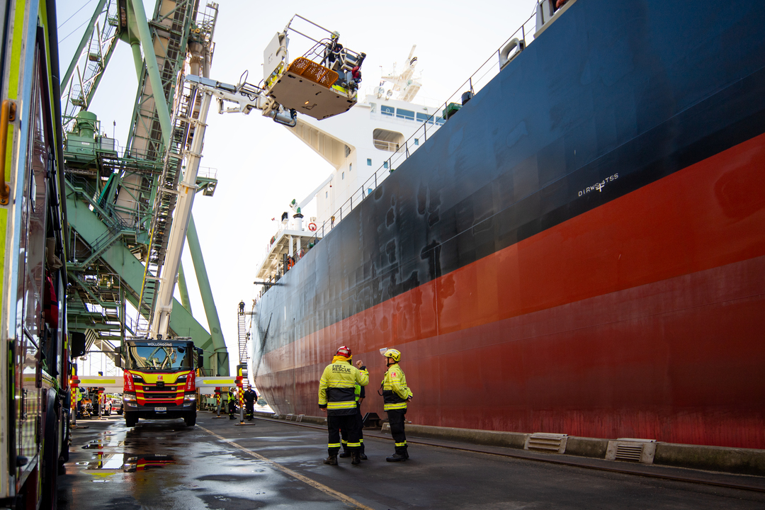 Multi-agency training exercise at Port Kembla tests our preparedness