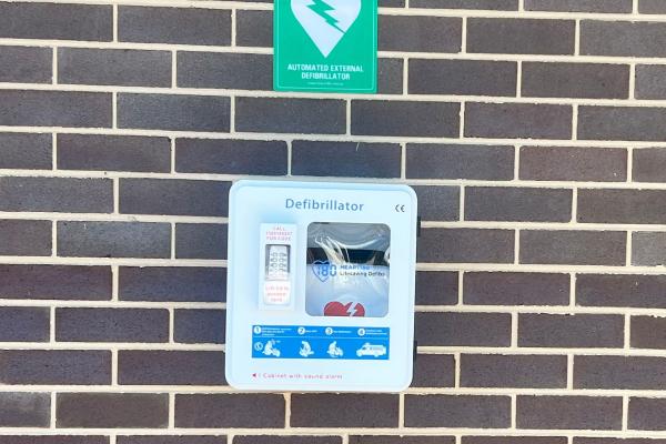 Defibrillator in Port Kembla