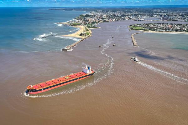 Newcastle: operation keeps port afloat during NSW floods