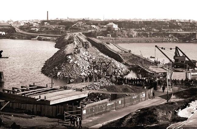 Collapse of Old Glebe Bridge