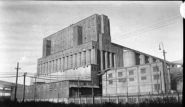 Glebe Island Grain Silos
