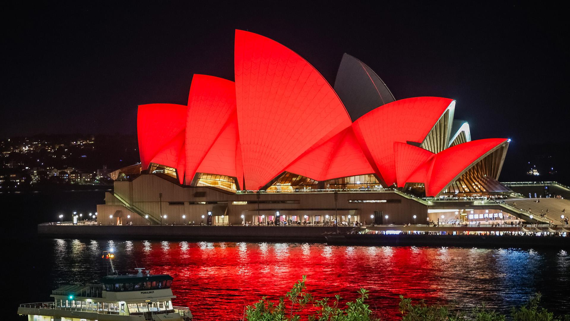 Lunar NewYear Sydney Opera House projection